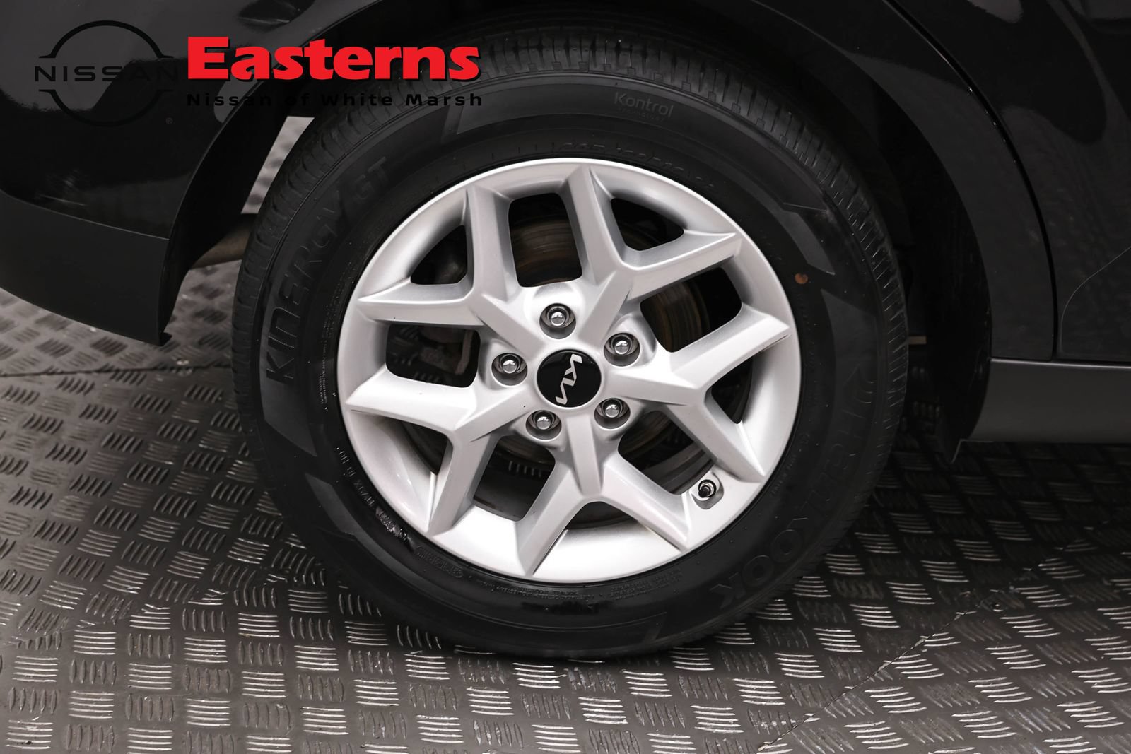 Used 2025 Kia Soul LX w/ LX Technology Package FWD image 29