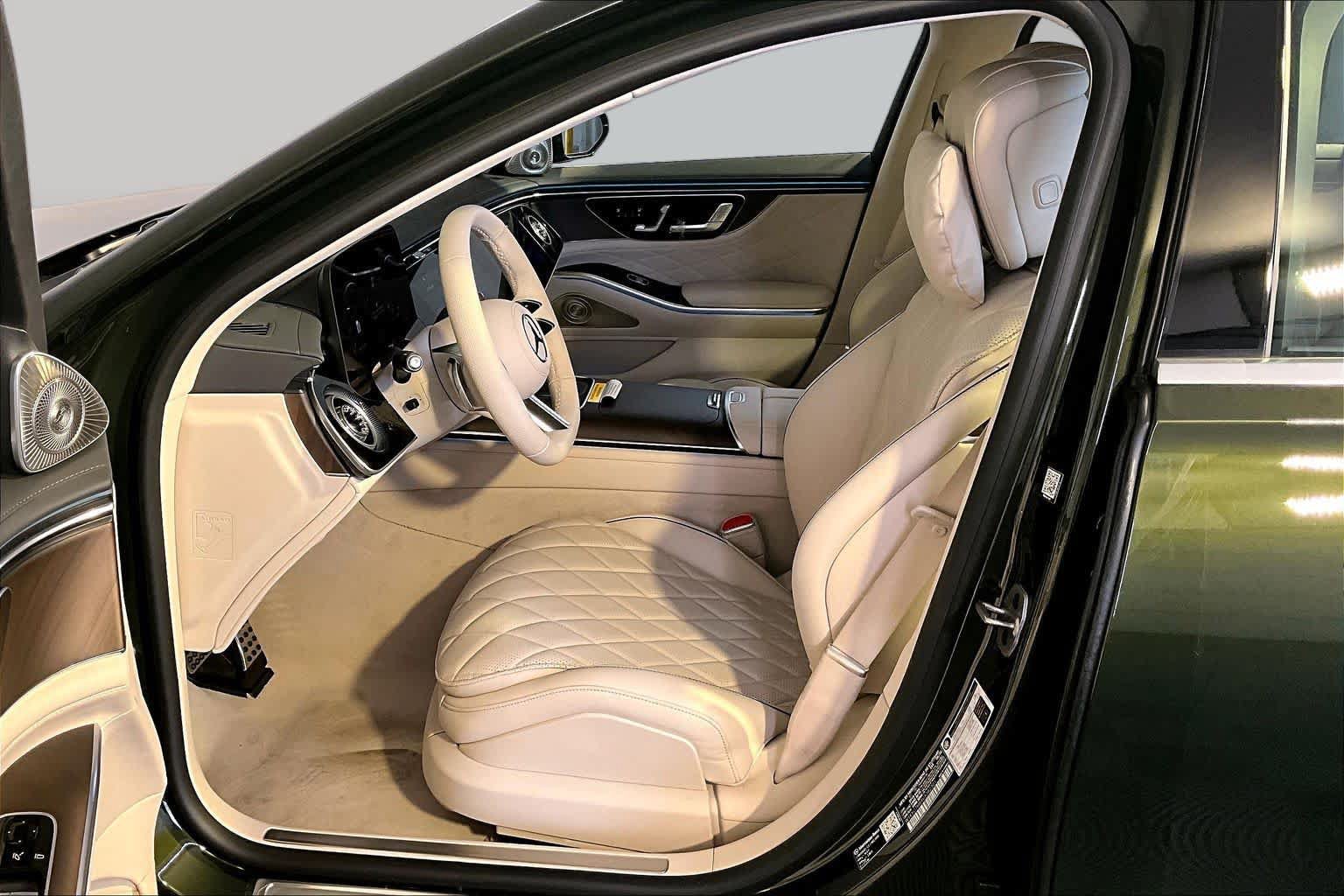 New 2027 Mercedes-Benz S 580 4MATIC Sedan image 13