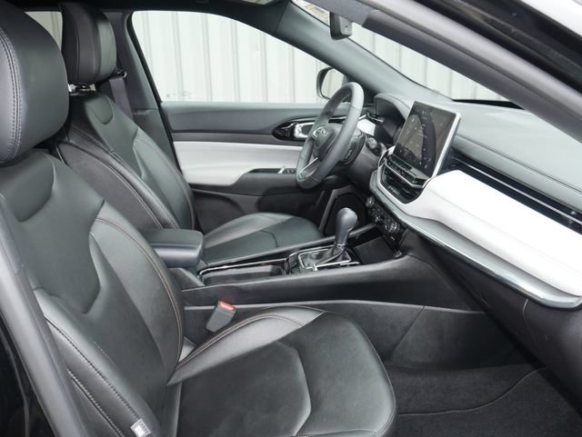 Used 2024 Jeep Compass Limited AWD/4WD image 25