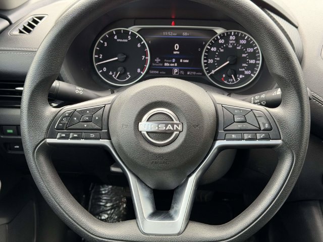 Used 2024 Nissan Sentra SV FWD image 18