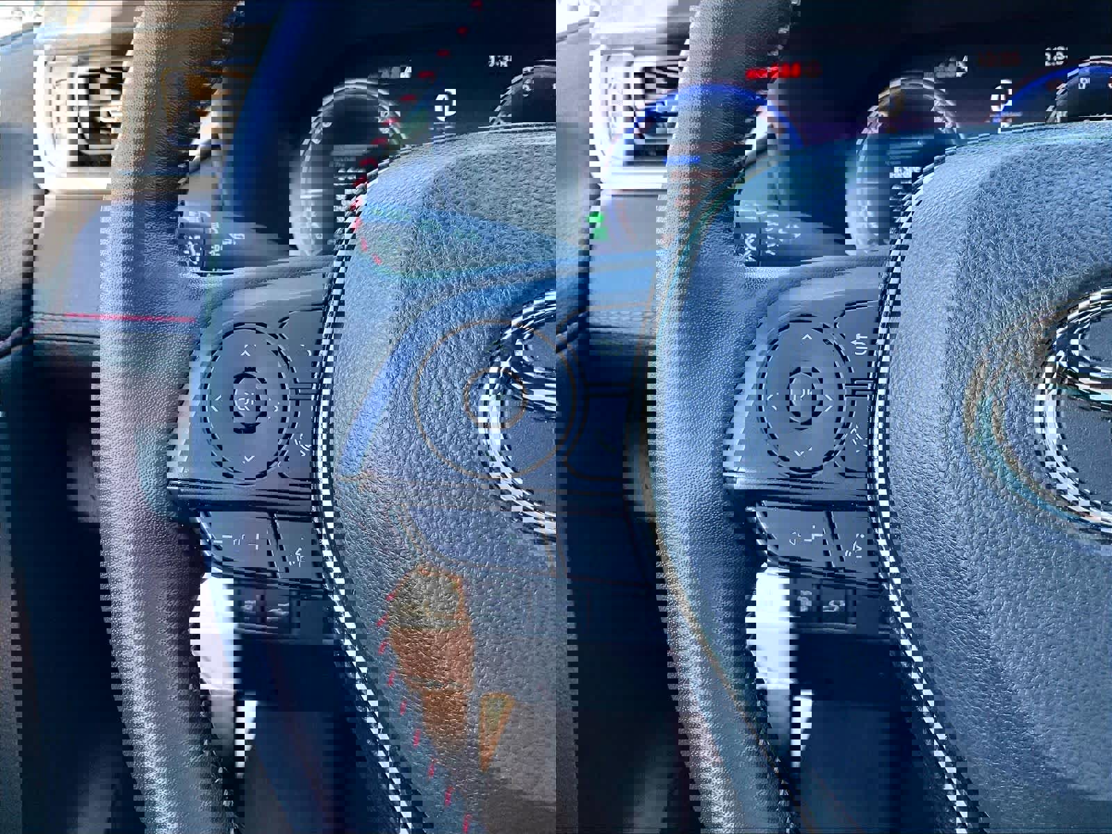 Used 2023 Toyota RAV4 XSE image 23