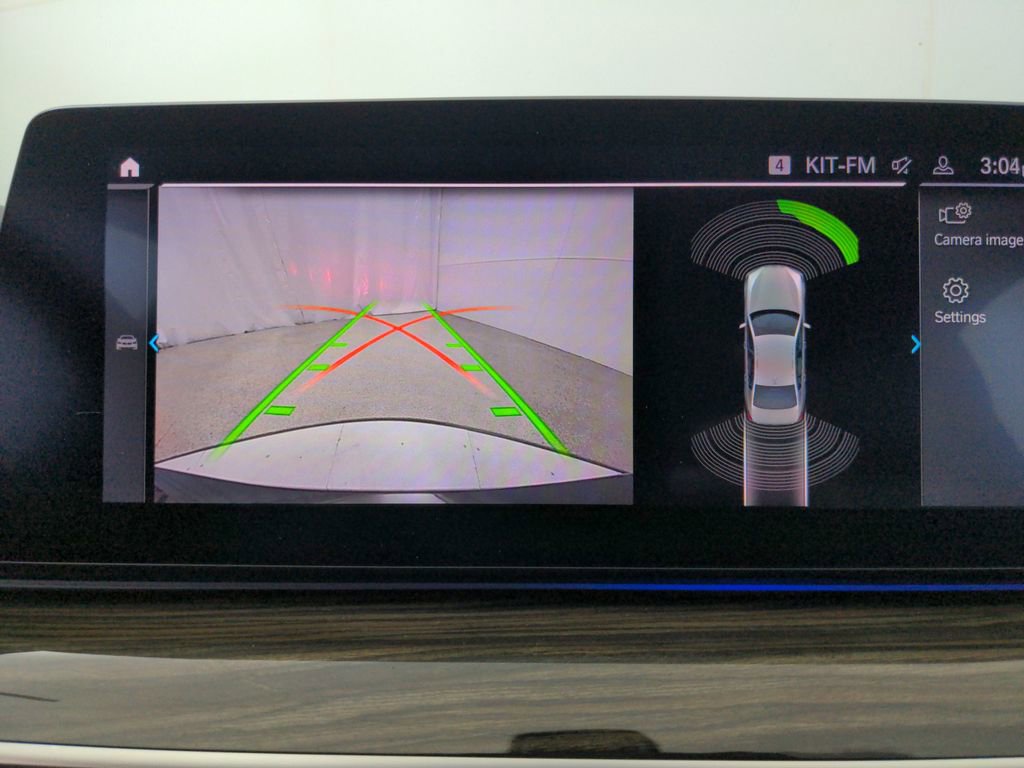 Used 2020 BMW 530e xDrive w/ Convenience Package AWD/4WD image 21