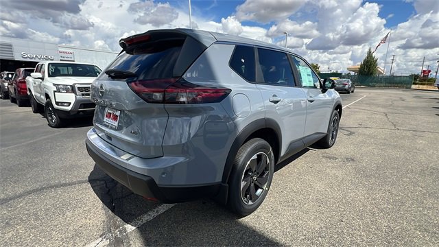 New 2026 Nissan Rogue SV image 4