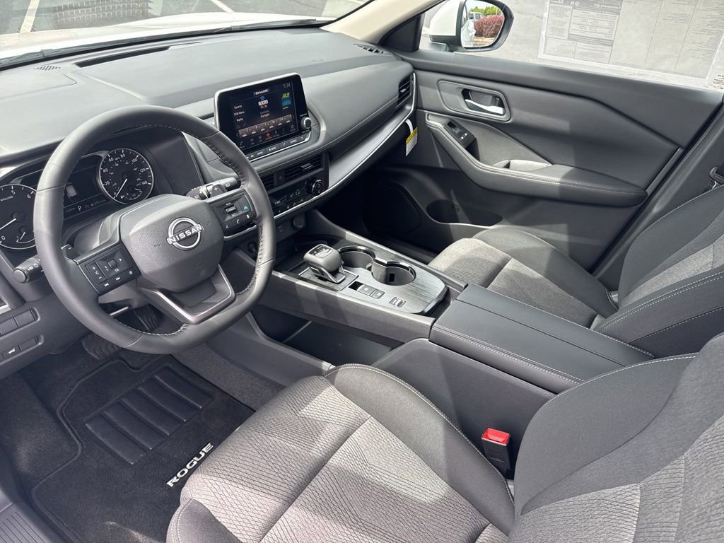 New 2026 Nissan Rogue SV FWD image 10