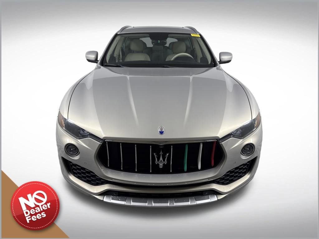 Used 2018 Maserati Levante GranLusso image 8