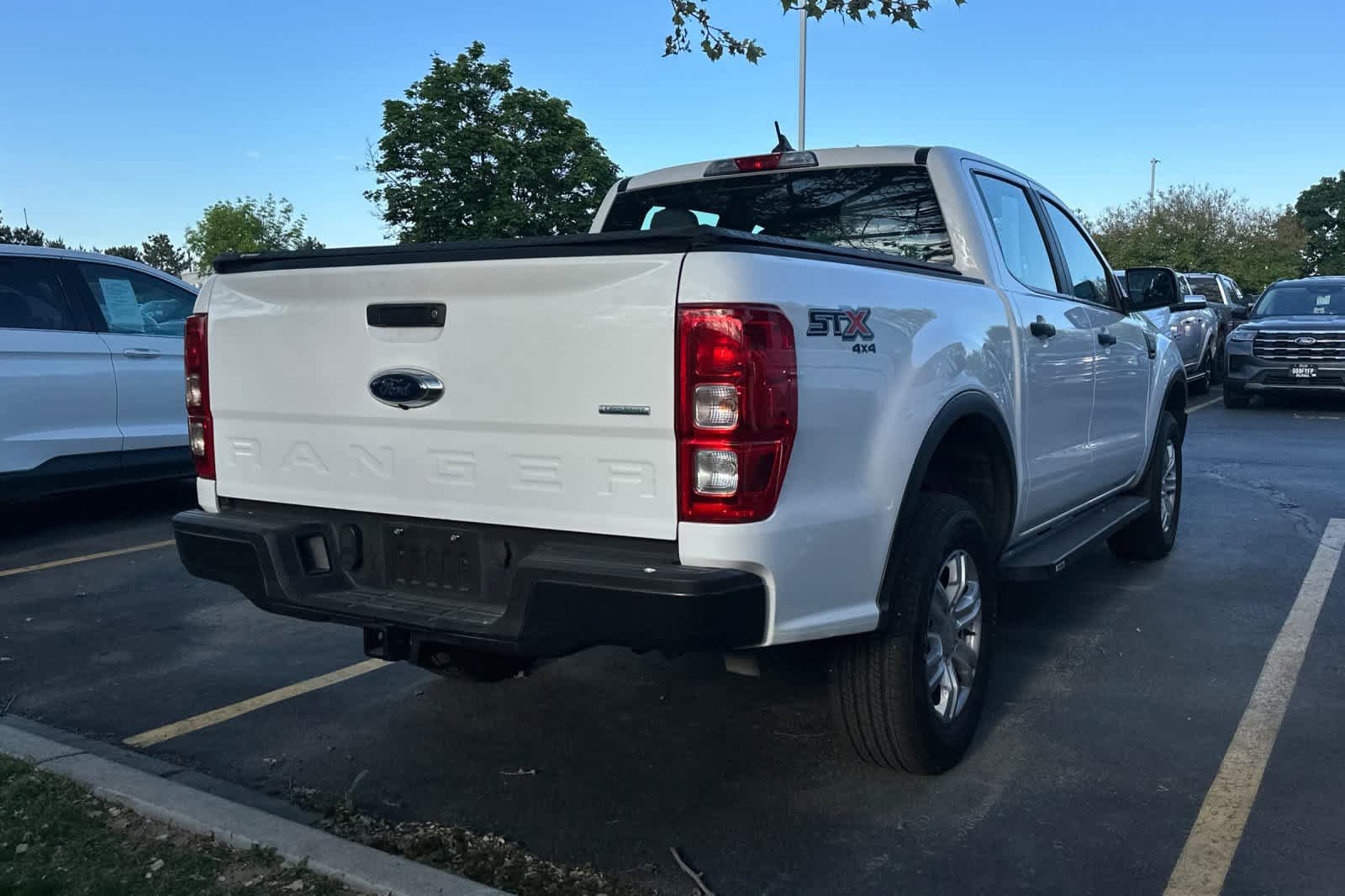 Used 2019 Ford Ranger XL w/ Equipment Group 101A Mid AWD/4WD image 4