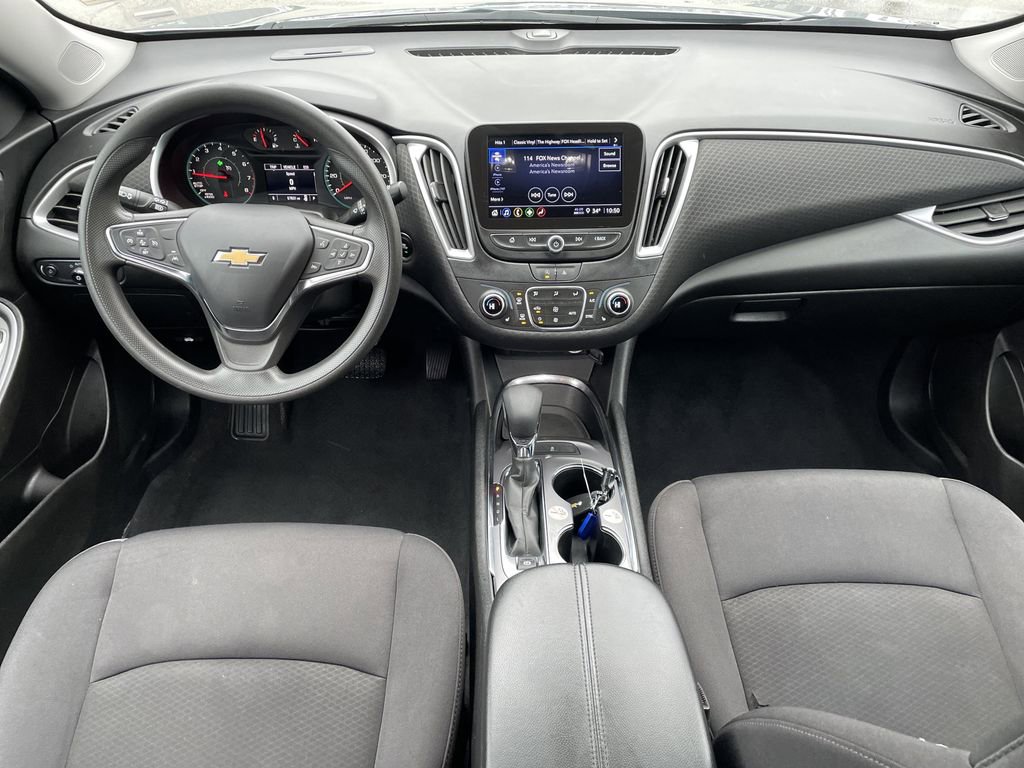 Used 2023 Chevrolet Malibu LT image 15