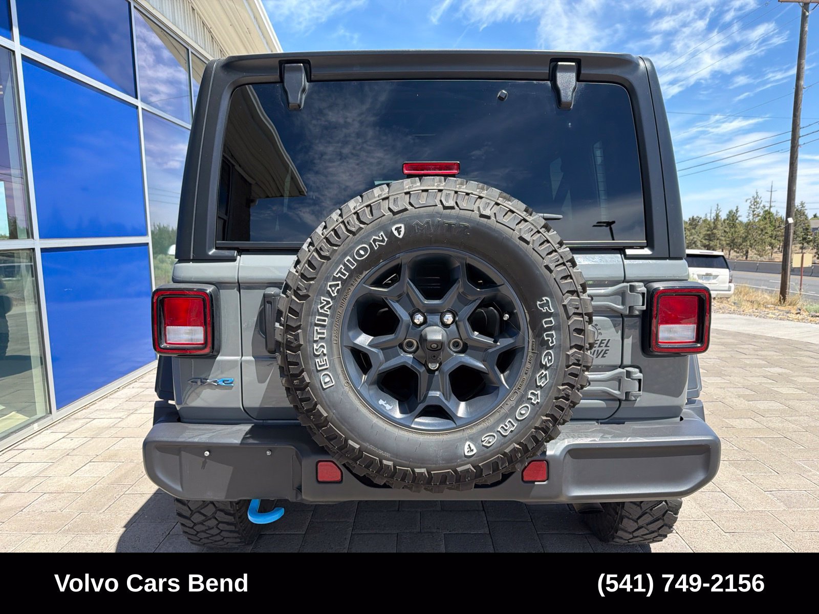Used 2023 Jeep Wrangler Unlimited w/ 8.4" Radio Group AWD/4WD image 6