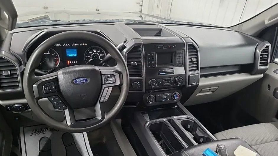 Used 2018 Ford F150 XLT AWD/4WD image 3