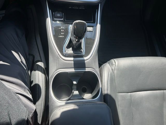 Used 2025 Subaru Outback Touring image 15