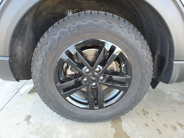 Used 2022 Ford Explorer XLT AWD/4WD image 72