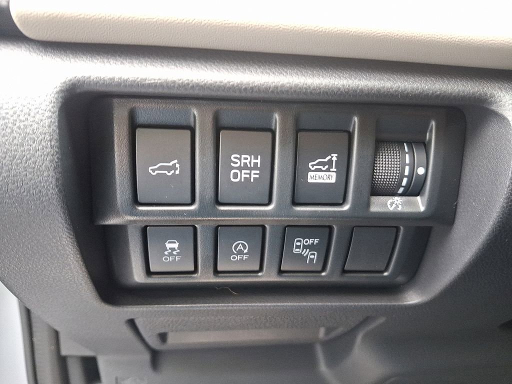 Used 2023 Subaru Forester Limited image 19