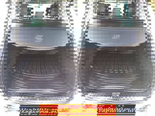 Used 2014 Volkswagen Touareg VR6 image 29