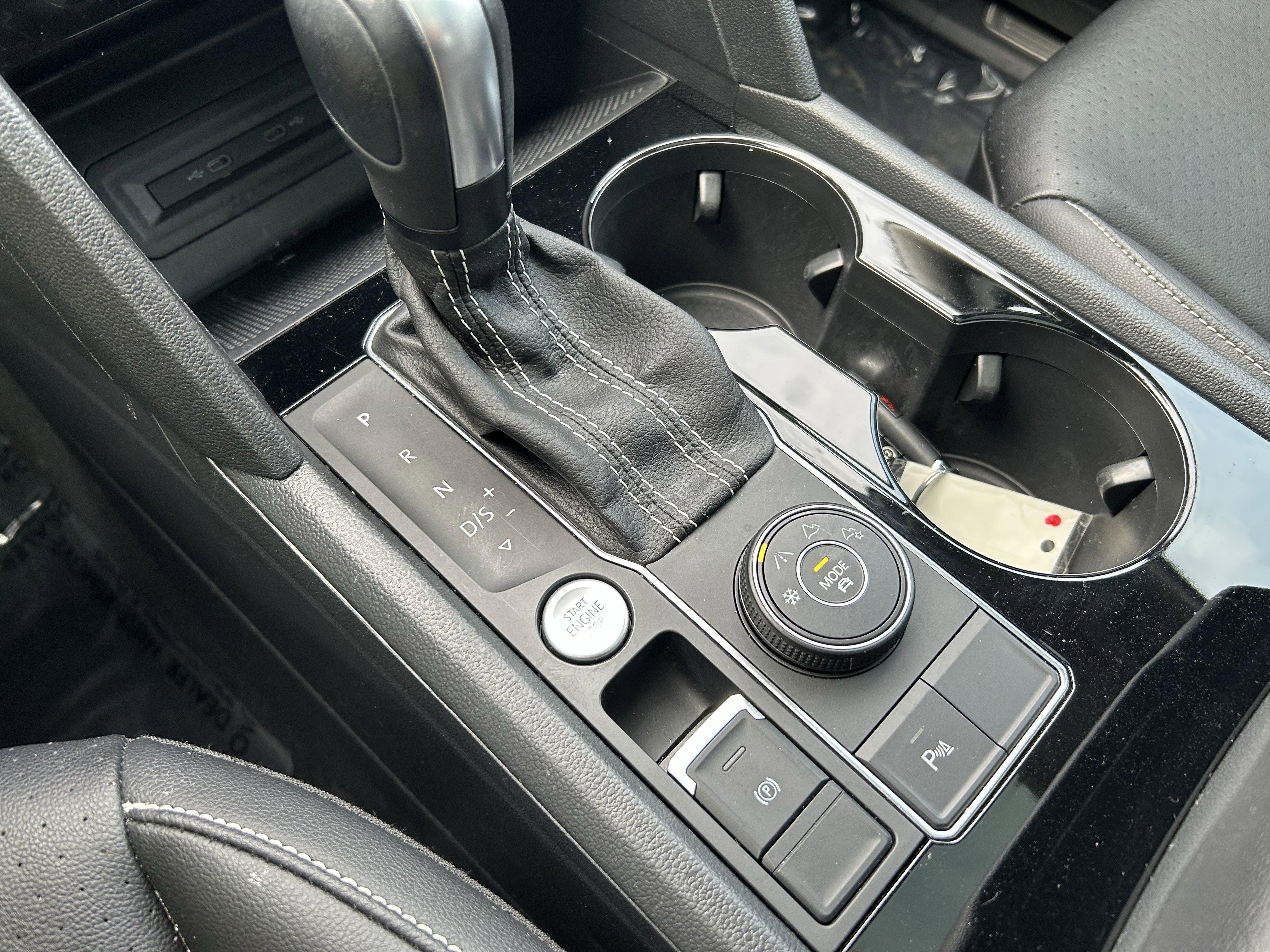 Certified 2023 Volkswagen Atlas SE w/ Panoramic Sunroof Package image 15