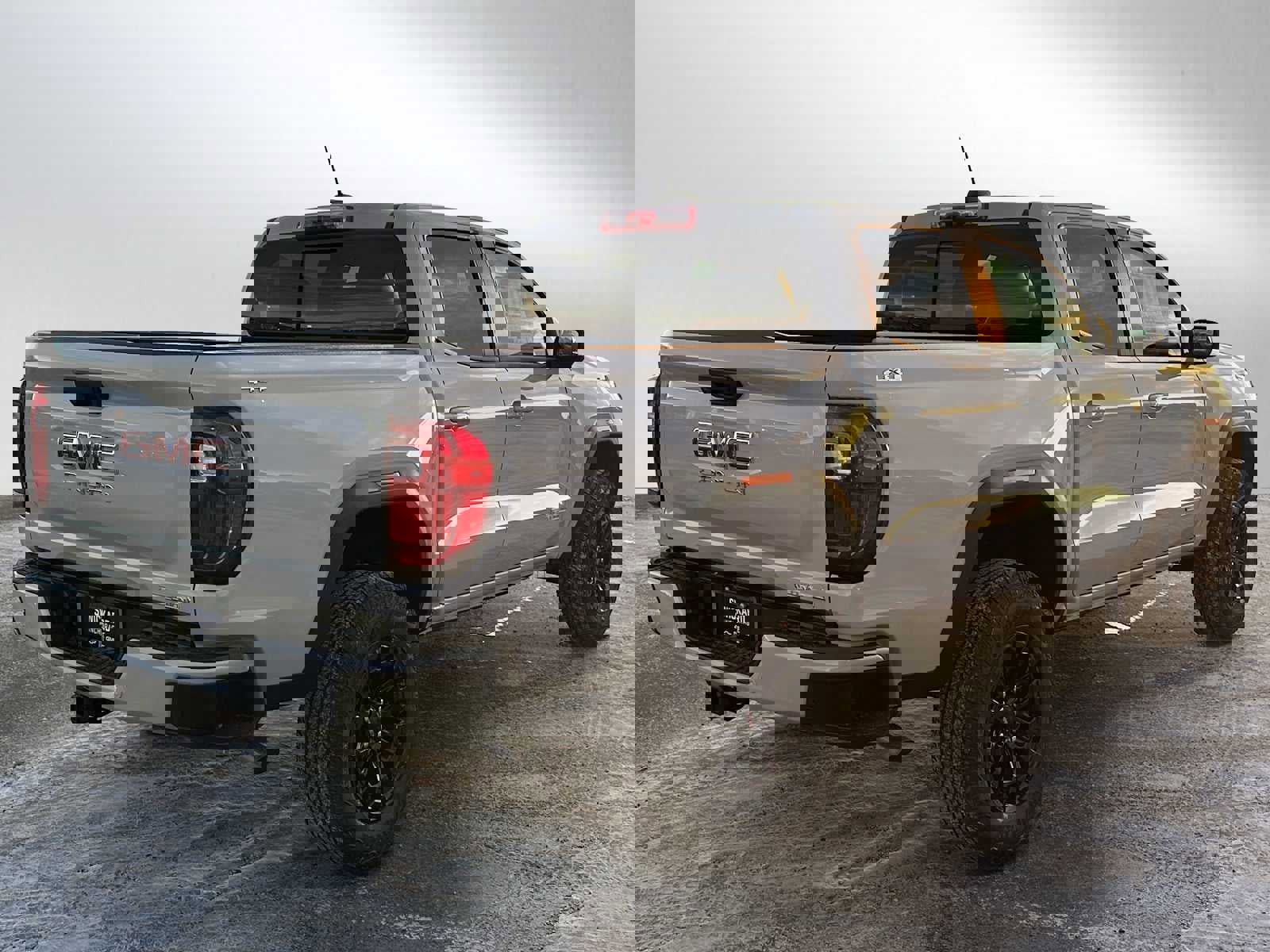 New 2026 GMC Canyon Elevation w/ Convenience Package image 3