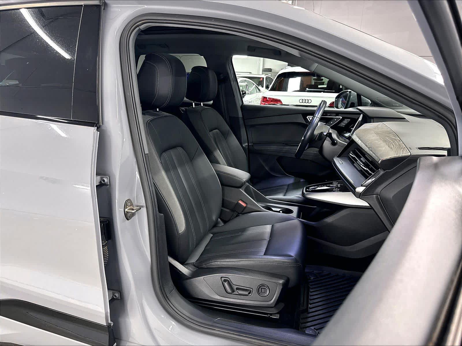 Used 2023 Audi Q4 e-tron Premium Plus w/ Premium Plus AWD/4WD image 10