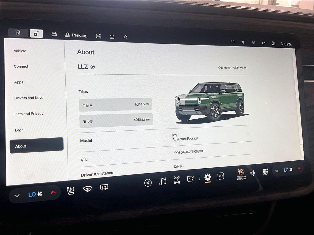 Used 2023 Rivian R1S Adventure Quad AWD/4WD image 27
