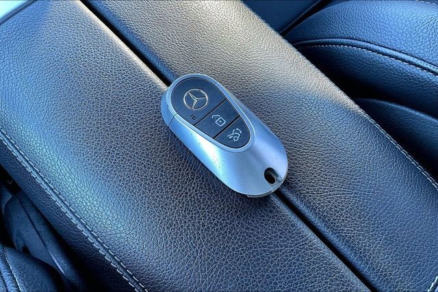 Certified 2023 Mercedes-Benz GLC 300 4MATIC image 37