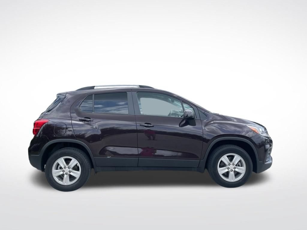 Used 2022 Chevrolet Trax LT AWD/4WD image 4