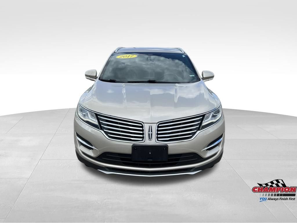 Used 2017 Lincoln MKC Premiere FWD image 10