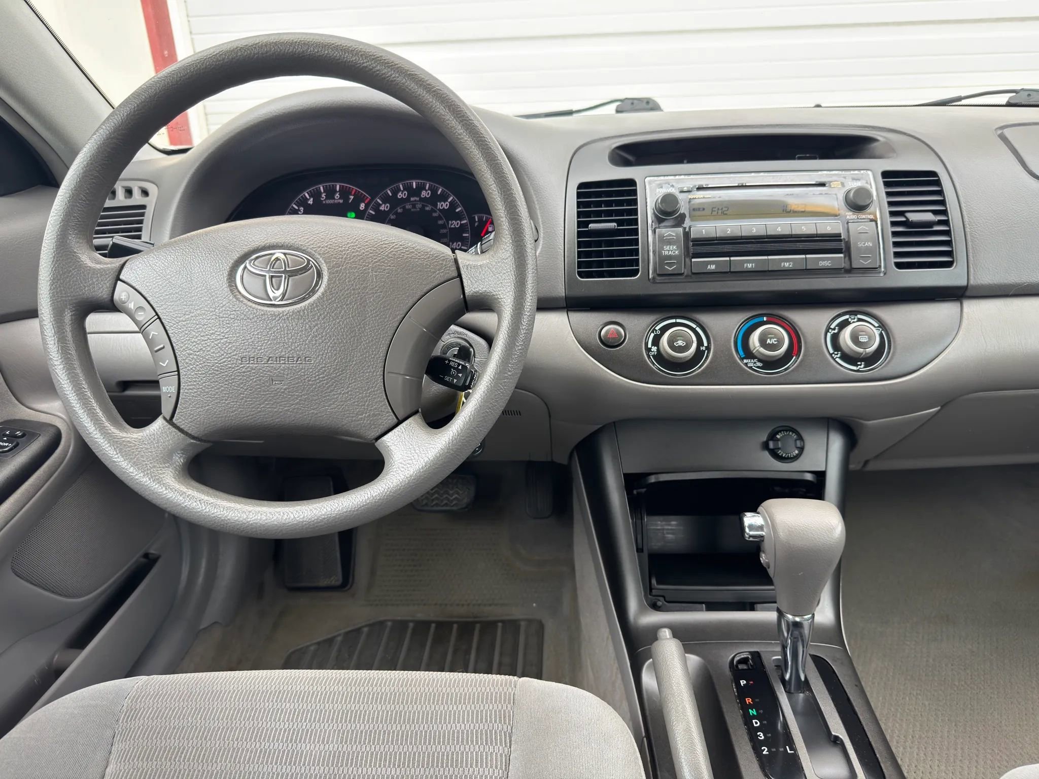 Used 2006 Toyota Camry LE FWD image 18