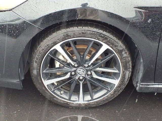 Used 2018 Toyota Camry XSE FWD image 30