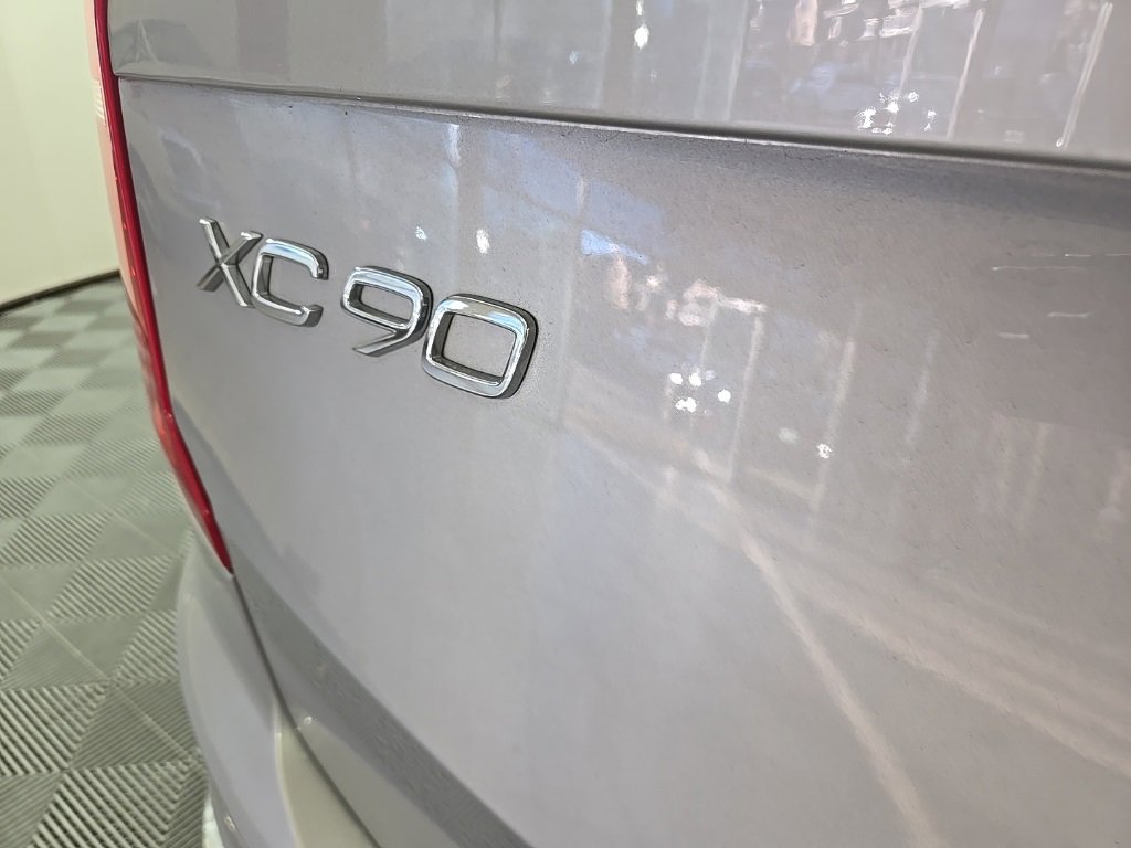 Certified 2024 Volvo XC90 B6 Plus w/ Protection Package Premier image 12