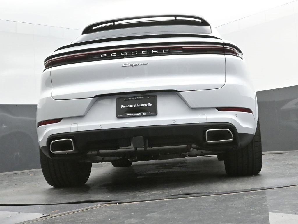 New 2025 Porsche Cayenne Coupe image 36