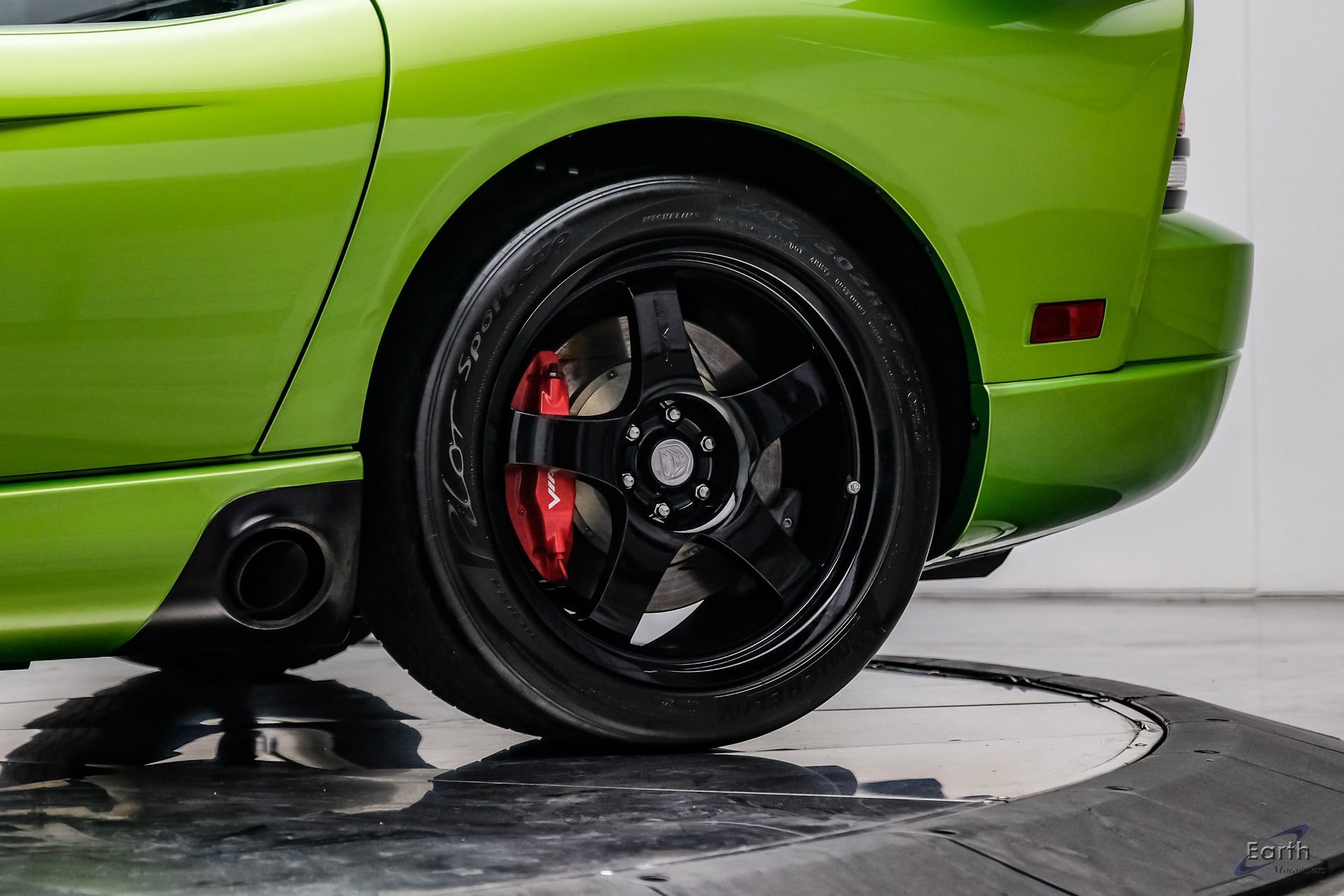Used 2010 Dodge Viper ACR RWD image 92