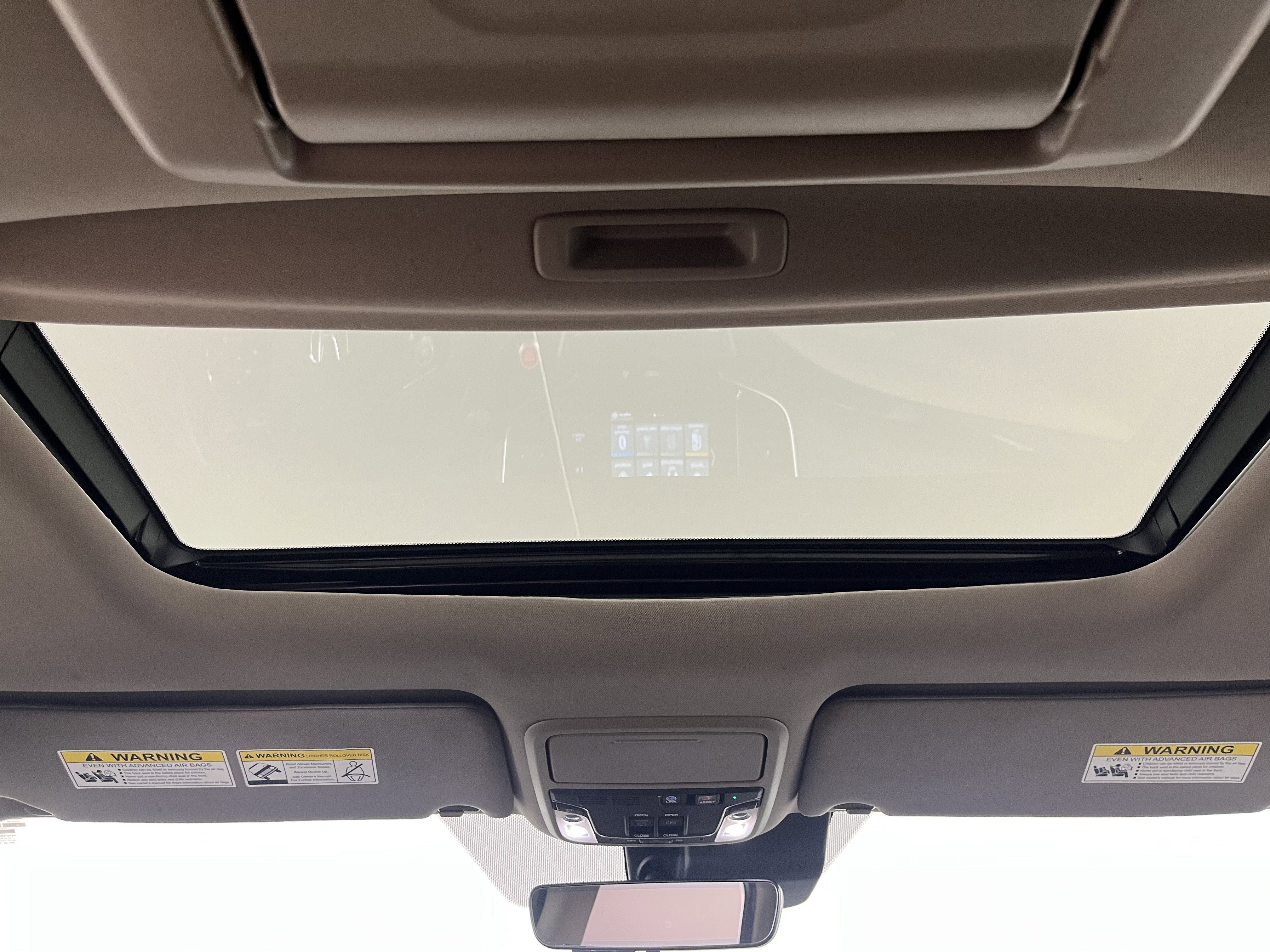 Used 2022 Honda Pilot Elite image 17