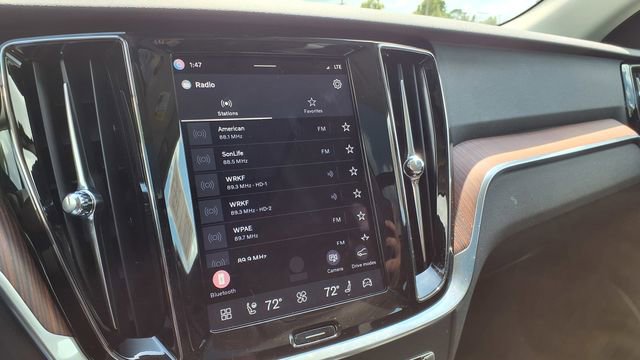 Certified 2025 Volvo V60 B5 Cross Country Plus AWD/4WD image 26