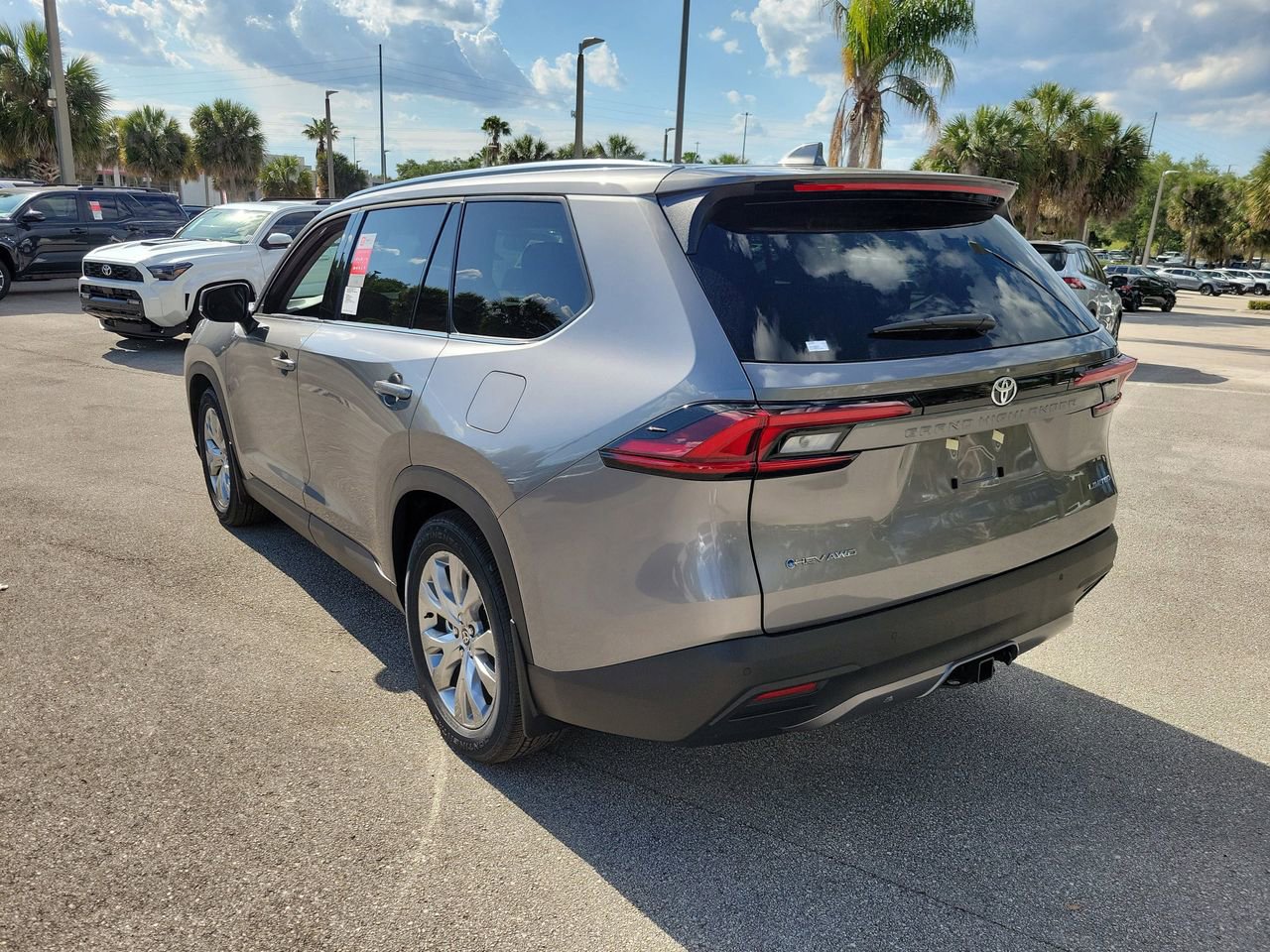 New 2026 Toyota Grand Highlander Limited AWD/4WD image 4