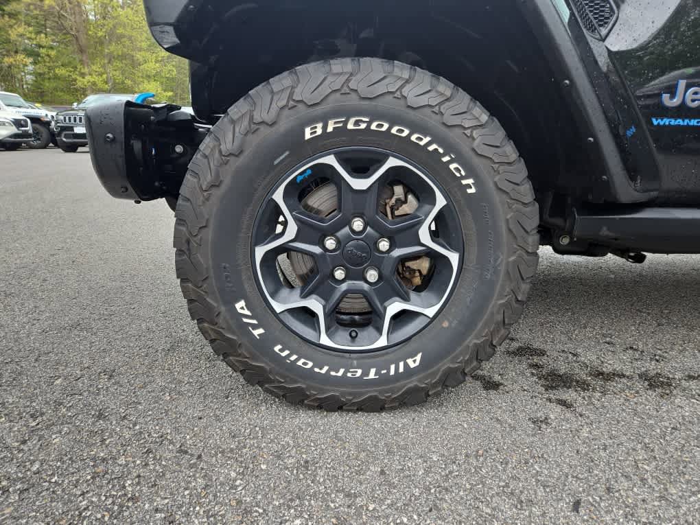 Used 2023 Jeep Wrangler Unlimited Rubicon 4xe w/ Steel Bumper Group AWD/4WD image 7