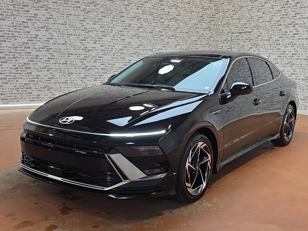 Certified 2024 Hyundai Sonata SEL w/ Convenience Package image 4