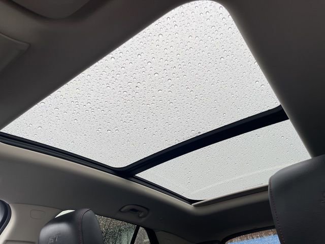 Certified 2023 Buick Envision Essence w/ Sport Touring Package image 30