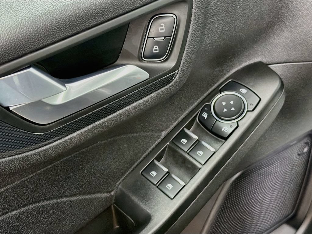 Used 2023 Ford Escape ST-Line Select w/ Tech Pack #1 AWD/4WD image 18