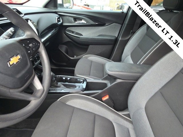 Used 2022 Chevrolet TrailBlazer LT w/ Convenience Package image 14