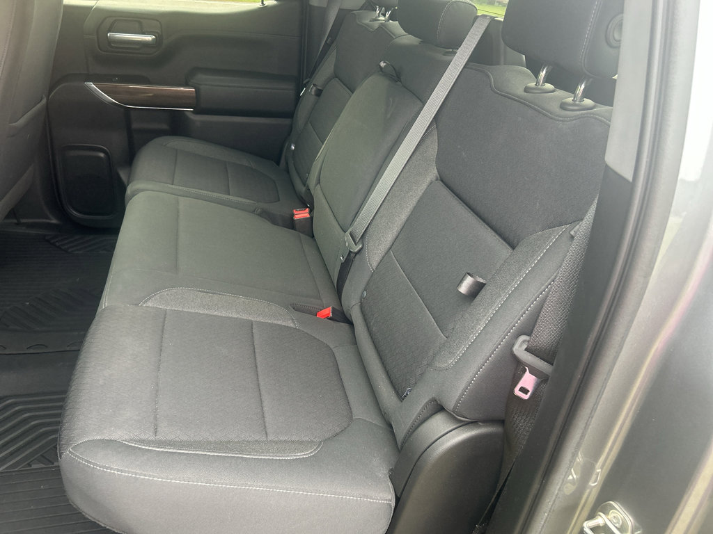 Used 2020 Chevrolet Silverado 1500 RST AWD/4WD image 21