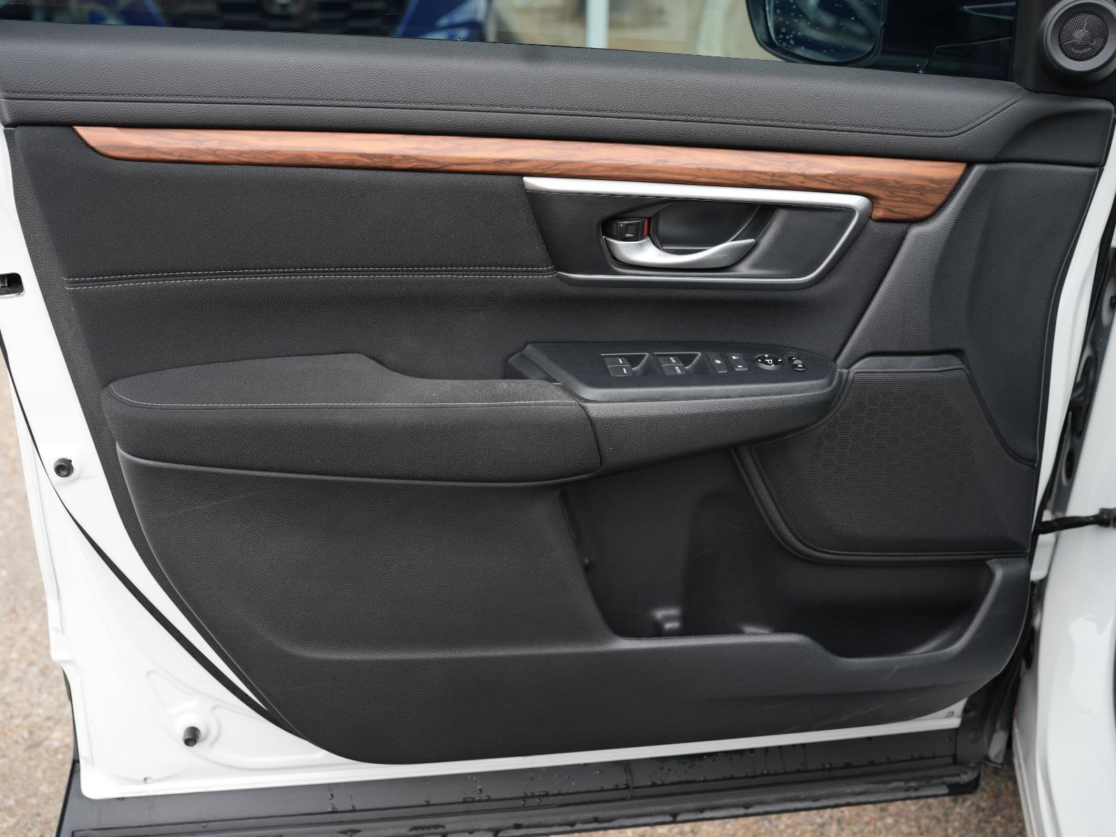 Used 2020 Honda CR-V EX image 12
