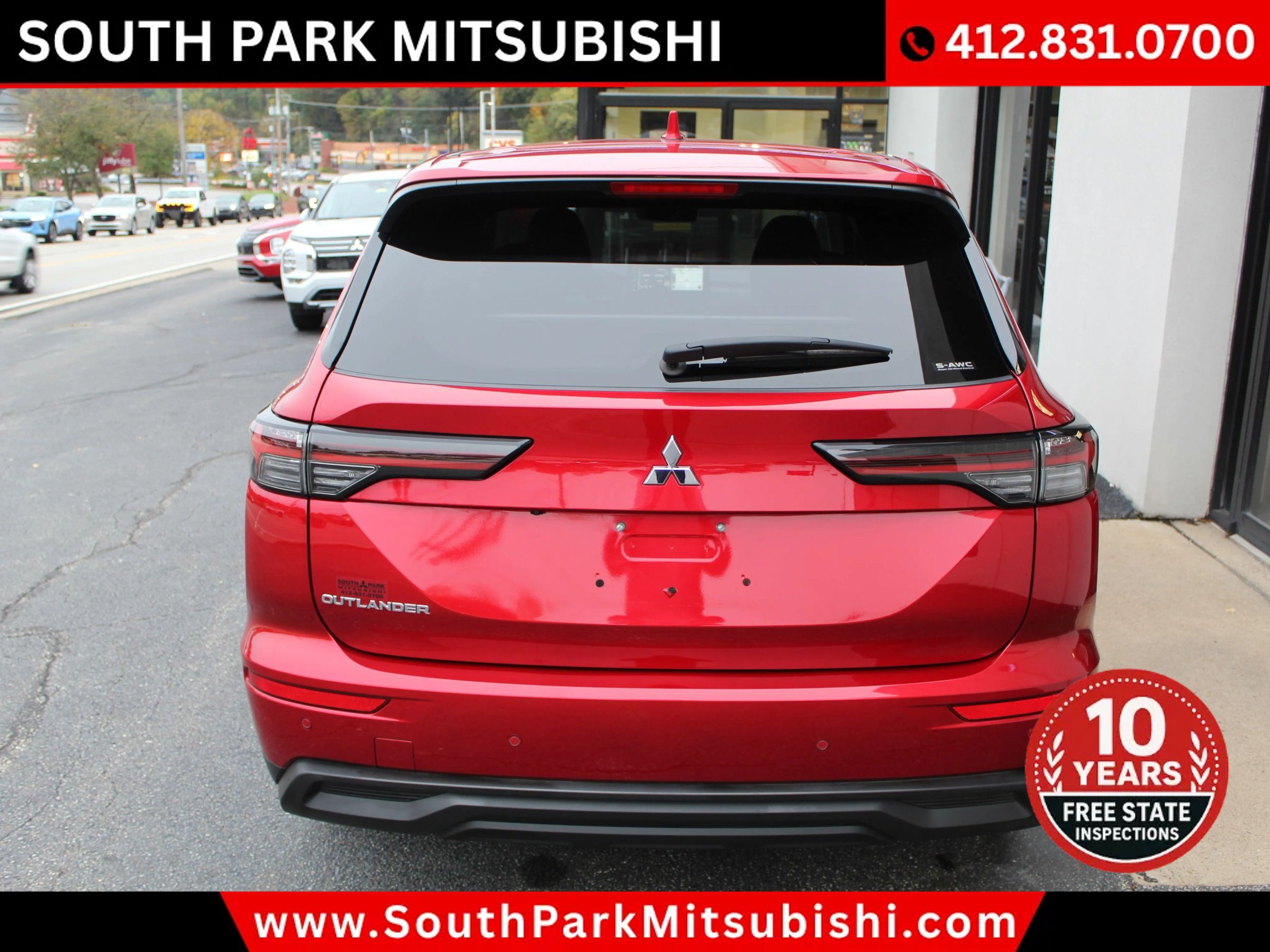 Used 2025 Mitsubishi Outlander ES AWD/4WD image 8