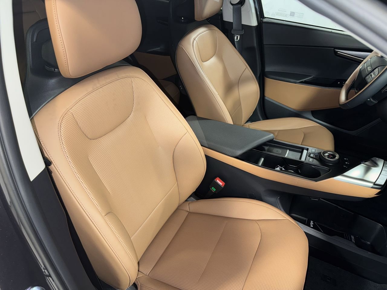 New 2025 Kia EV6 Wind image 30