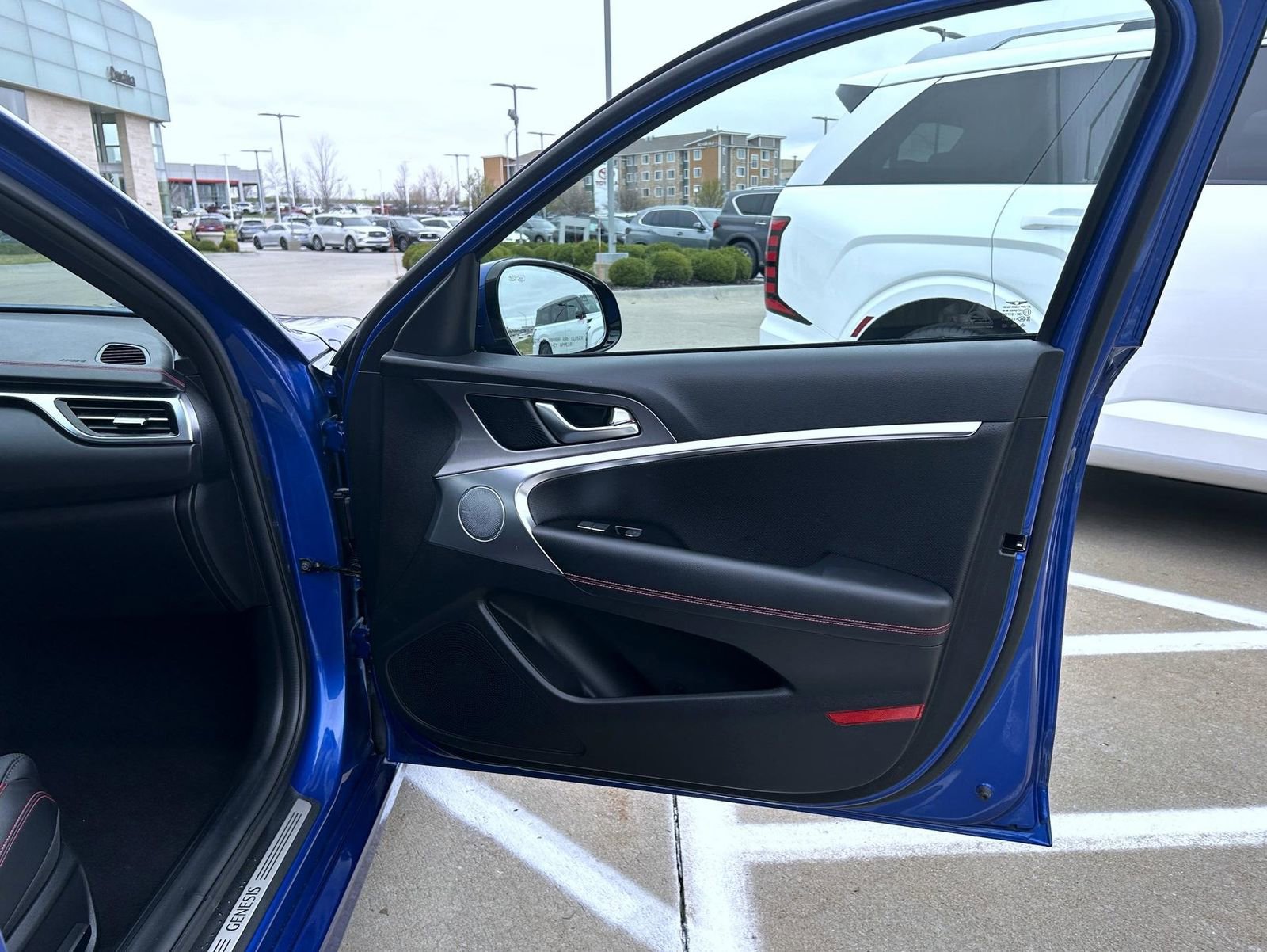 Certified 2025 Genesis G70 3.3T Advanced image 16