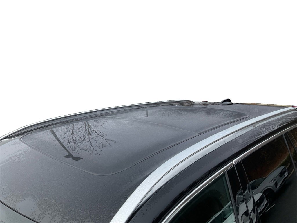 Used 2023 Volvo XC90 B6 Plus w/ Protection Package image 14