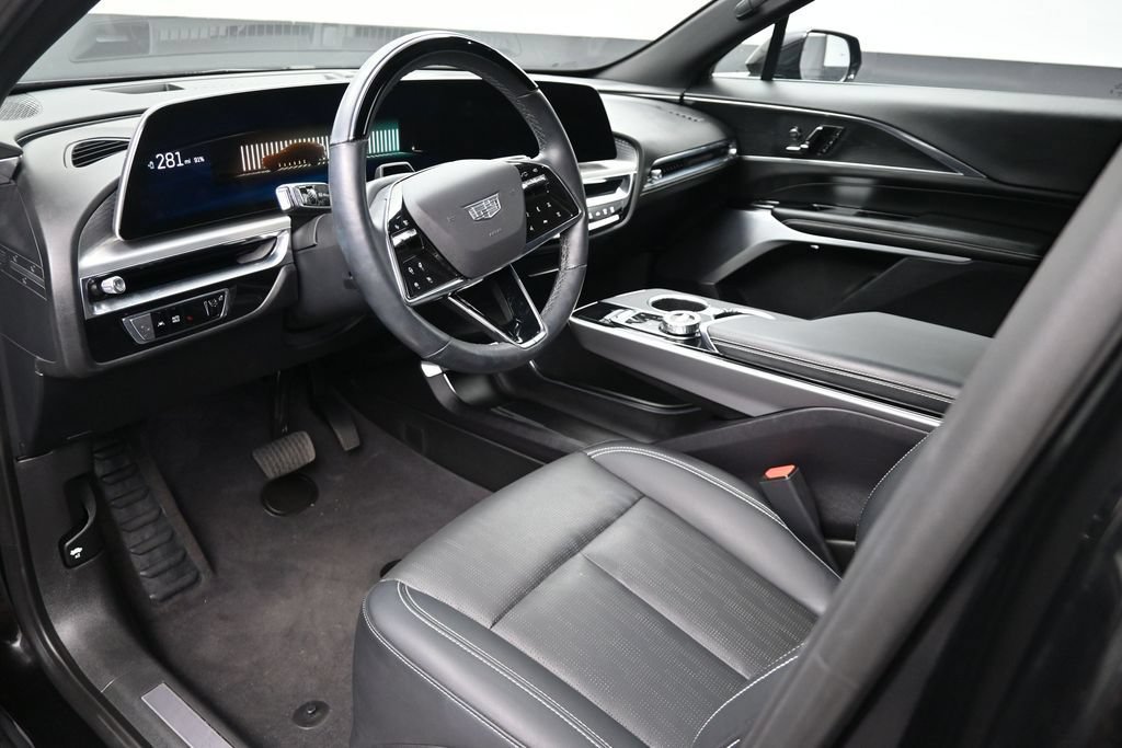 Certified 2024 Cadillac Lyriq Sport w/ LPO, Floor Liner Package AWD/4WD image 9