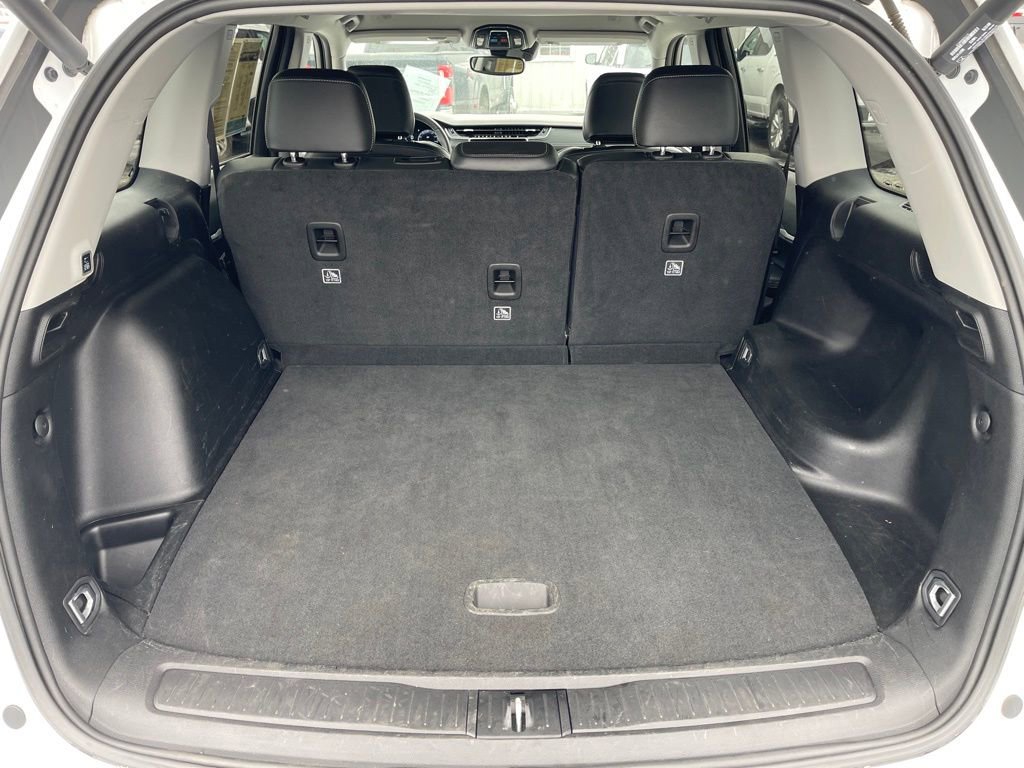 Used 2023 Jeep Grand Cherokee Limited AWD/4WD image 7