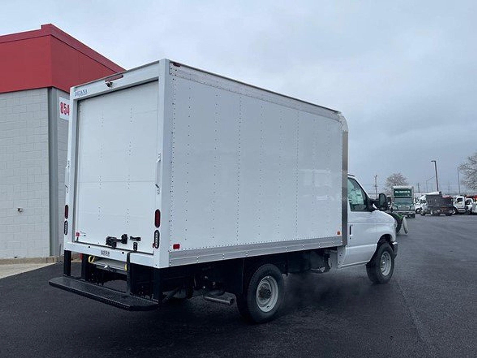 New 2024 Ford E-350 and Econoline 350 Super Duty w/ Power Windows & Locks Group RWD image 3