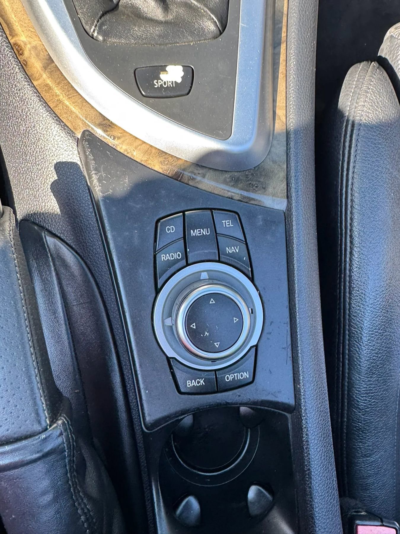 Used 2011 BMW 135i Convertible RWD image 29