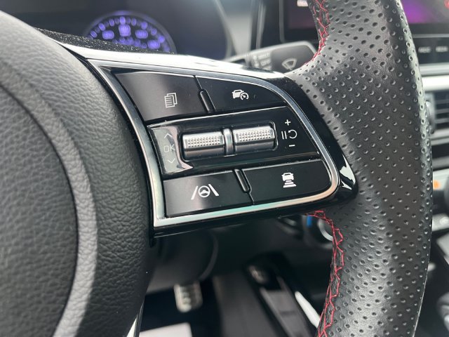 Used 2023 Kia Forte GT FWD image 16