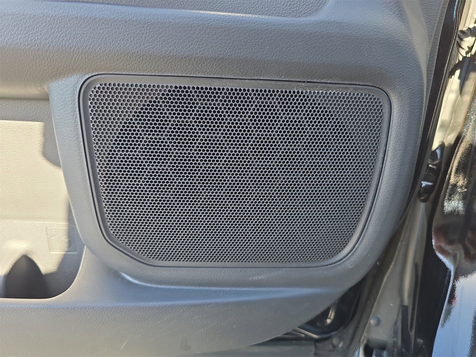 Used 2024 Toyota Sienna XLE image 15