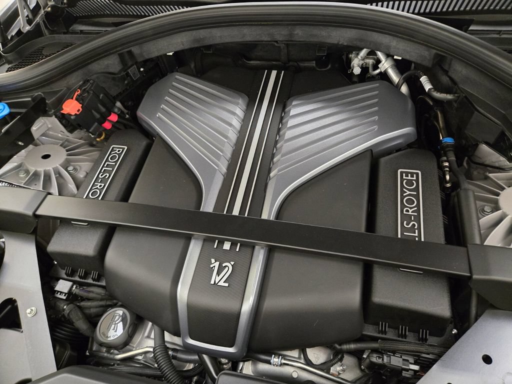 New 2027 Rolls-Royce Cullinan Black Badge AWD/4WD image 28